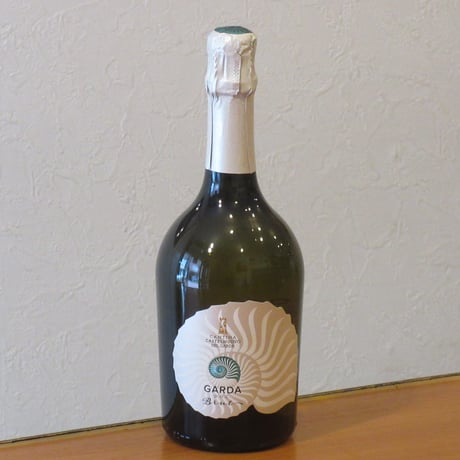 カンティーナ・カステルヌーヴォ・デル・ガルダ/ガルダ・スプマンテ　ブリュット　NV　スパークリング白/750ml