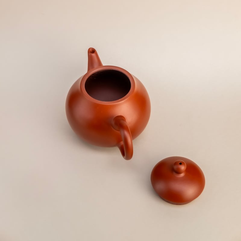 鶯歌茶器 梨形朱泥壺 | 三米文化｜Mittsukome Bunka