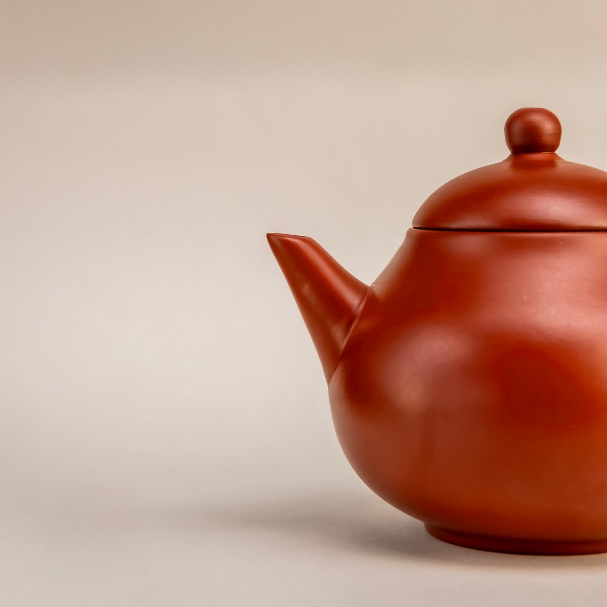 鶯歌茶器 梨形朱泥壺 | 三米文化｜Mittsukome Bunka