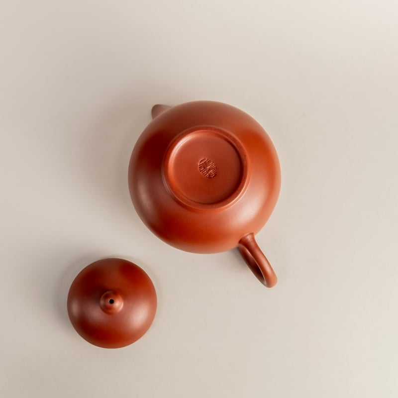 鶯歌茶器 梨形朱泥壺 | 三米文化｜Mittsukome Bunka