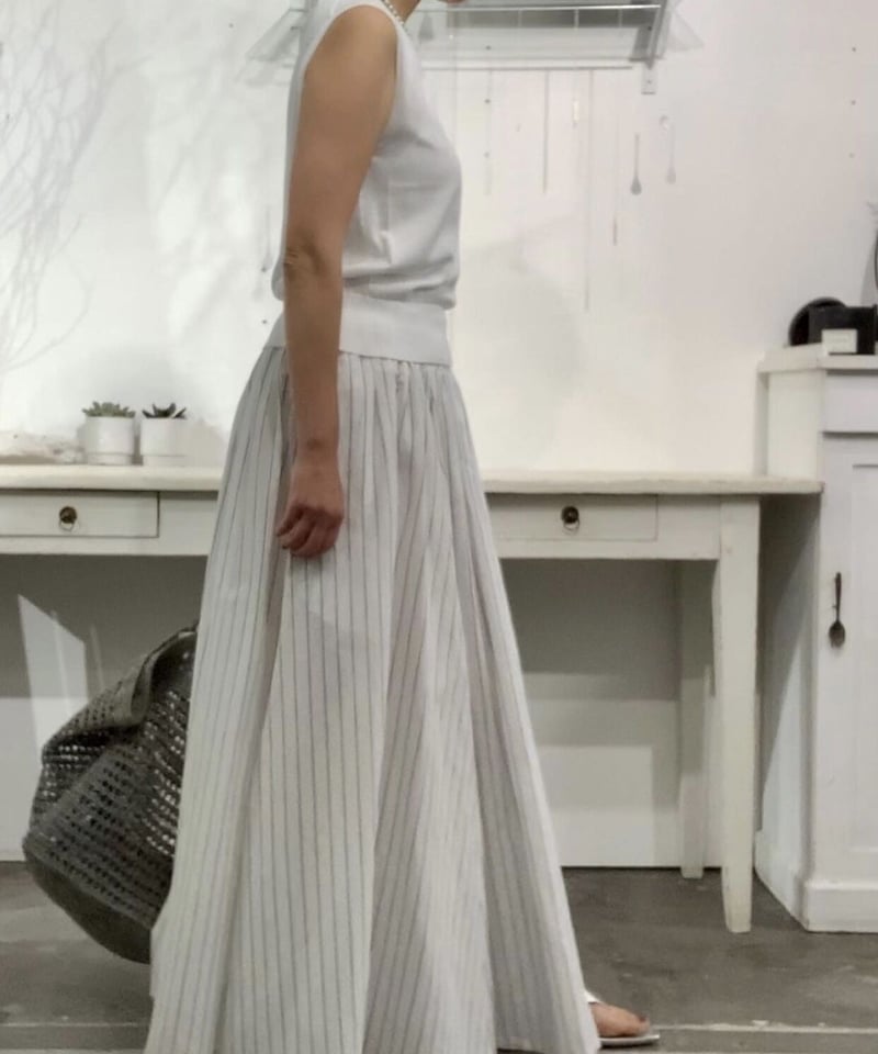 intoca. / イントゥーカ 2024 コットンカットソー/TOPS intoca.定番カットソーイントゥーカ | マドリガル公式通販サイト