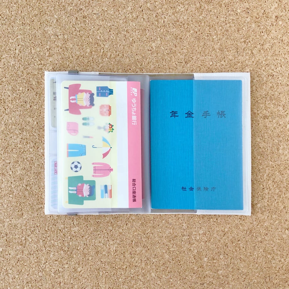 62b5173cf405a153ff95804e