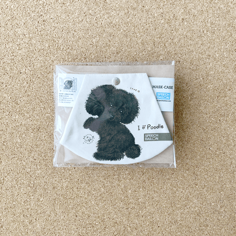 【ブラック(黒)トイプードル】イラスト・マスクケース/品番：KM「Love」出し入れ簡単！裏地には抗菌生地仕様