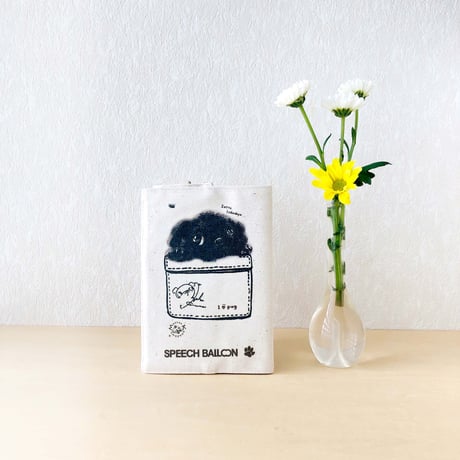 黒パグ「ブックカバー」品番：KMパグ「いっしょだよ」絵本『ぼくぱぐ』コラボ・文庫本カバー
