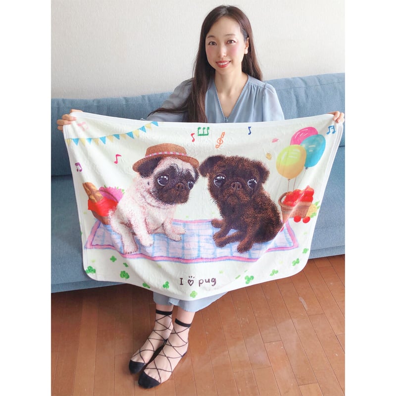 パグ】ふわふわブランケット（ひざ掛け）🌟ラッピング対応🌟プレゼント