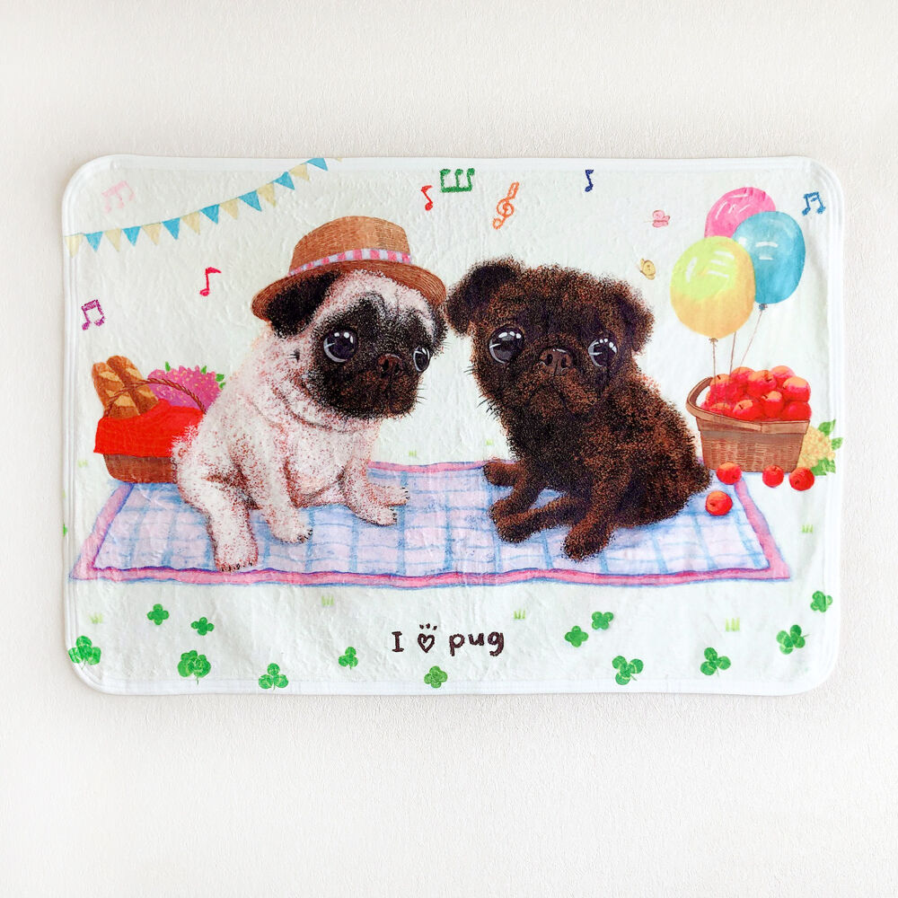 パグ】ふわふわブランケット（ひざ掛け）🌟ラッピング対応🌟プレゼント