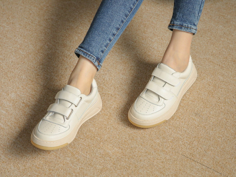 【ほぼ新品】◾️DIANA◾️ローファー◾️グリッター/ラメ◾️厚底◾️レザー◾️ホワイト ホワイトレザー ローファー 厚底 - メルカリ