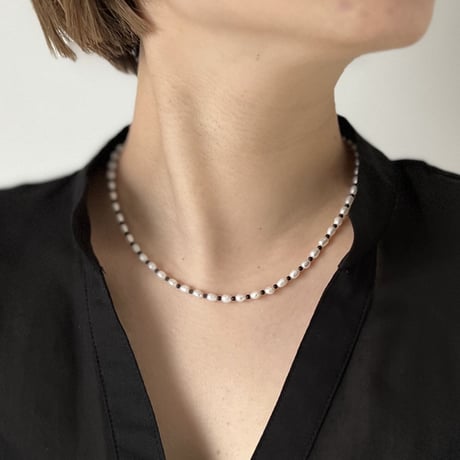 EMMN Small Pearl Necklace