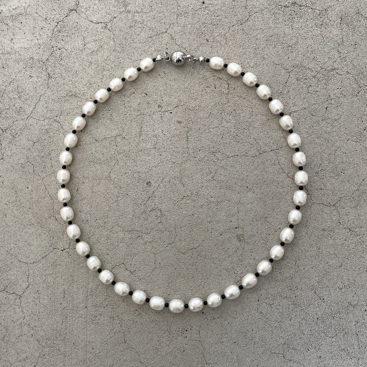 EMMN Big Pearl Necklace | senses store EMMN Big Pearl Necklace | senses store