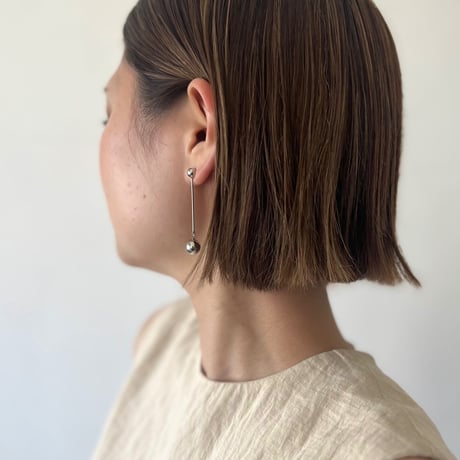 note earrings