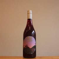 Worlds Apart Wines Up On The Roof Light Red：赤