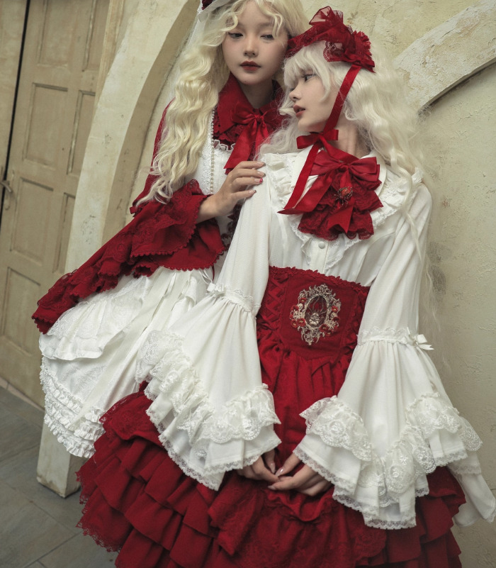 ゴスロリ・ロリータスカート ゴシック多層のスカート 姫袖ブラウス3点セット 白 即納 ブラウス 姫袖 ロリータ ロリィタ ゴシック ゴスロリ ゆめ