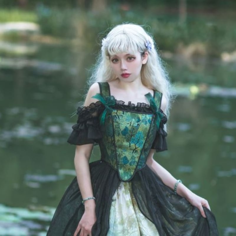 Innocent World ❤︎ チョコ色薔薇レースビスチェ /ベスト/クラロリ ビスチェ Lo−cyan lolita ベスト ビスチェのみ 甘ロリ クラロリ