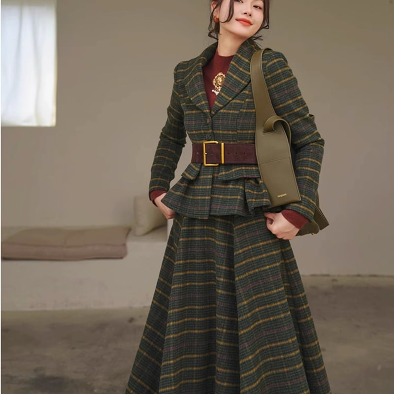 ビクトリアンメイデンのチェック柄ジャケットとスカートセットアップ
