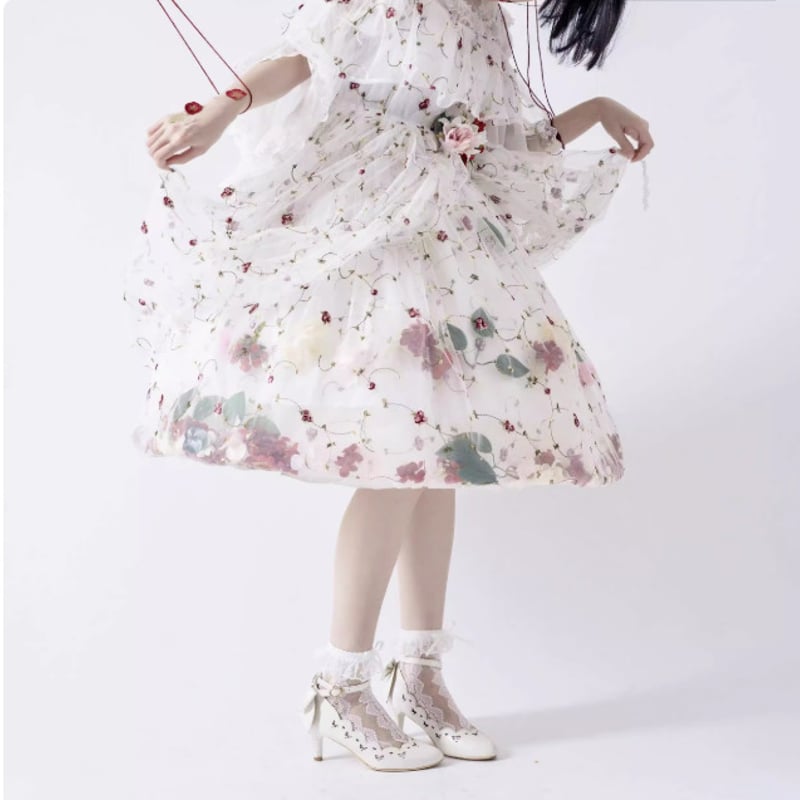 ロリィタ　ジャンパースカート 黒地に花柄 ゴスロリ通販 With U ゴシック ロリィタ ジャンパースカート 花