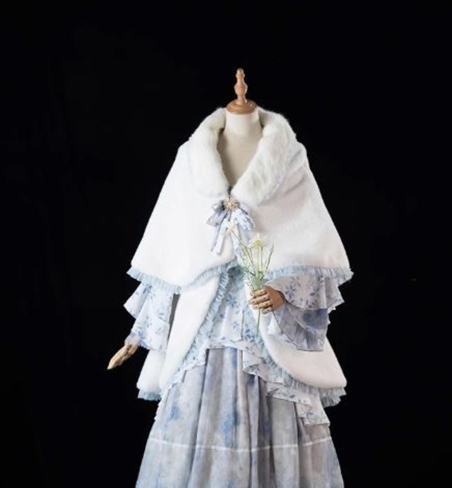 あ*様 ゴスロリ BPNケープ/マント黒 ファー付属 ケープ 秋冬 春秋 肌