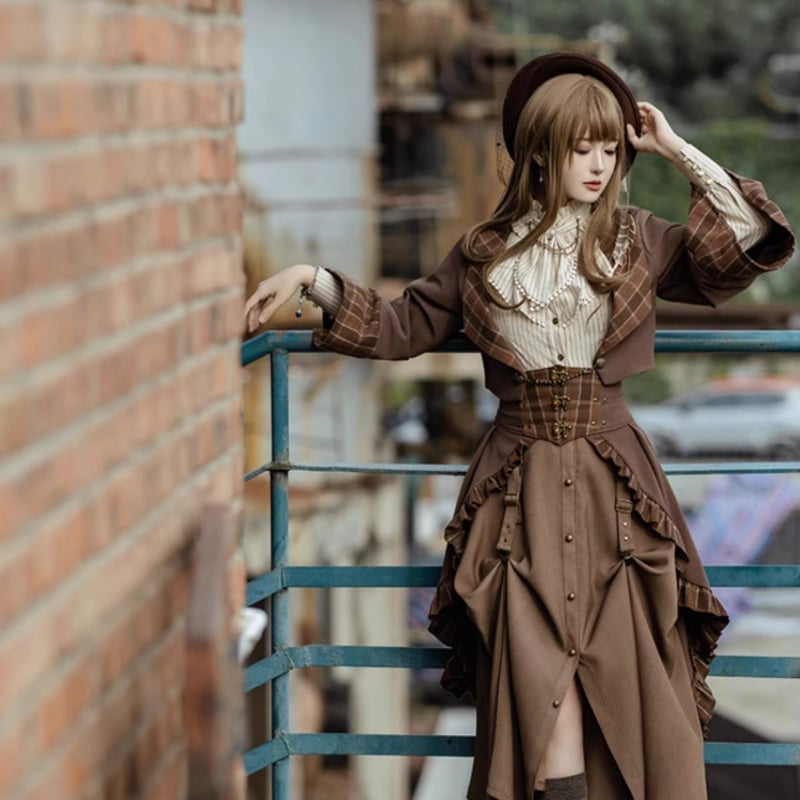 45Rカディ勿忘草のプリントフリルブラウスブラウン キャラメルカヌレ クリームフリルブラウス | HoshibakoWorks