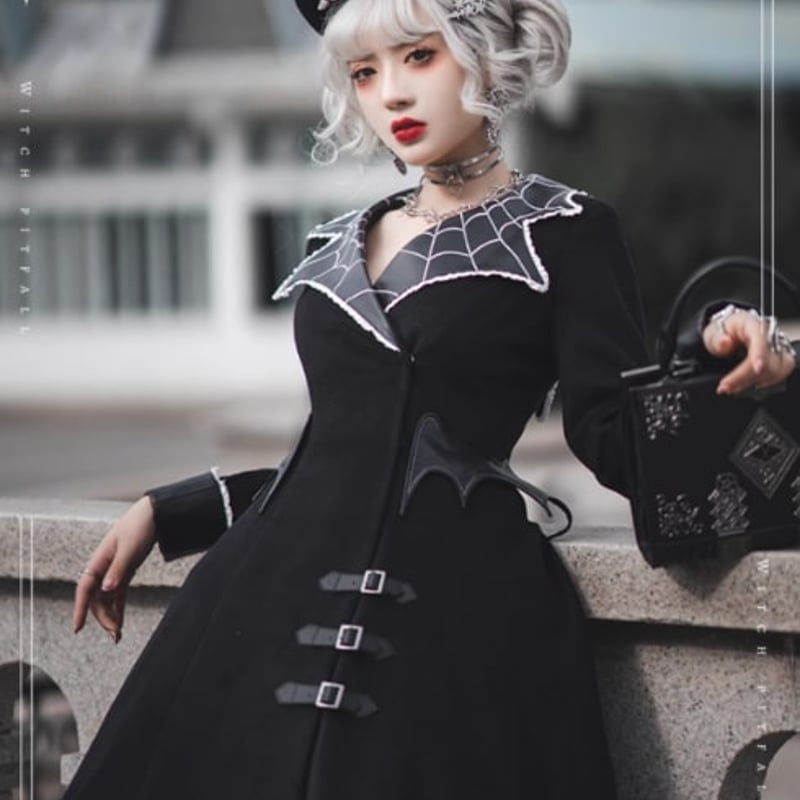 BODYLINE☆蝙蝠系ゴスロリ1式まとめ売りセット☆編み上げ蜘蛛の巣ゴスパン 蜘蛛の巣コート 秋冬 ゴシック ブラック 蜘蛛の巣 Aライン ウエスト