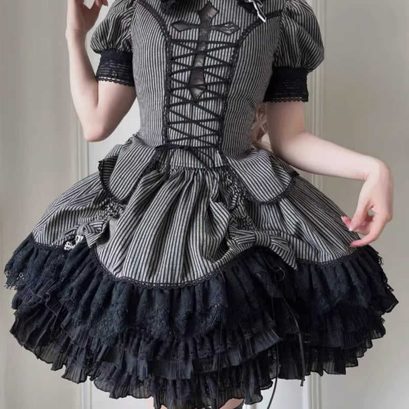 ゴシックロリータ ストライプ刺繍入り セットアップ シャツ＋スカート