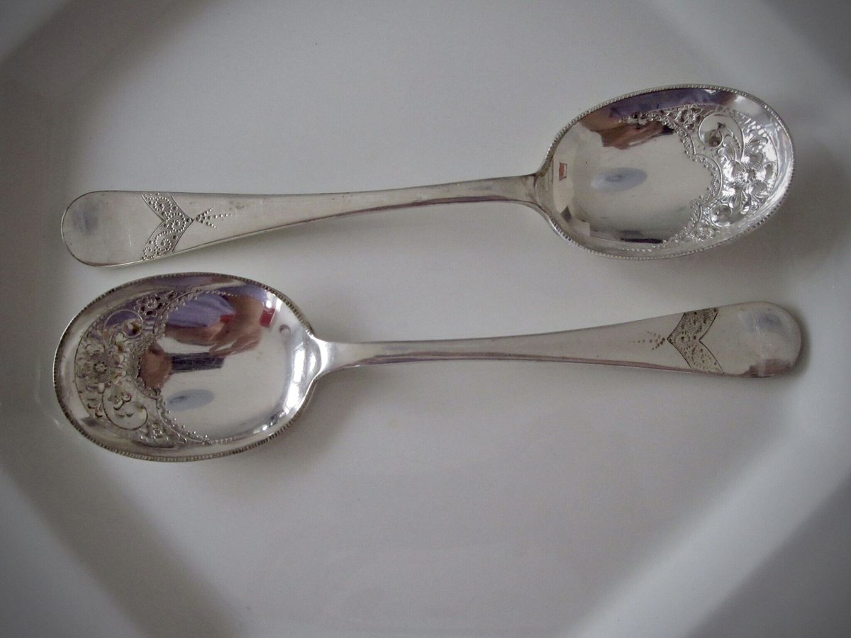 イギリスアンティーク　スプーン　CWF イギリスアンティーク スプーン CWF