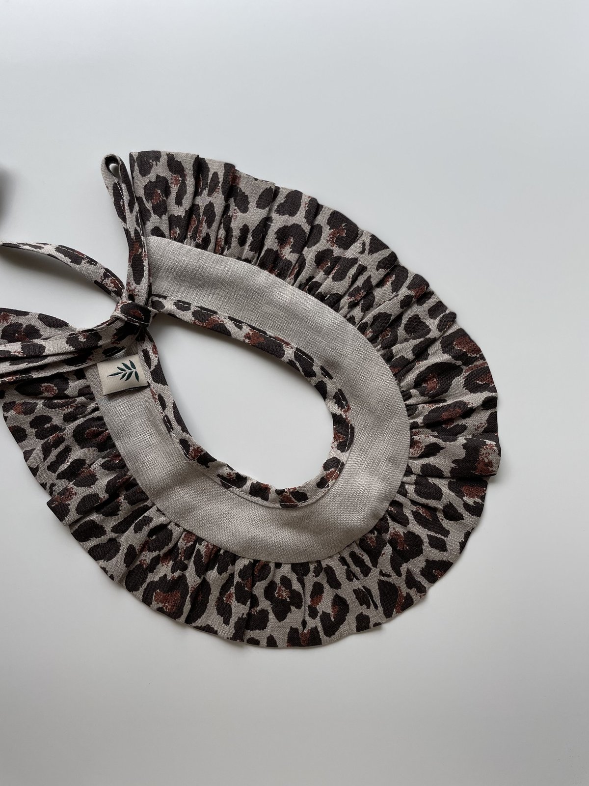 ASH generation] Linen Collar_Leopard | ARIRO