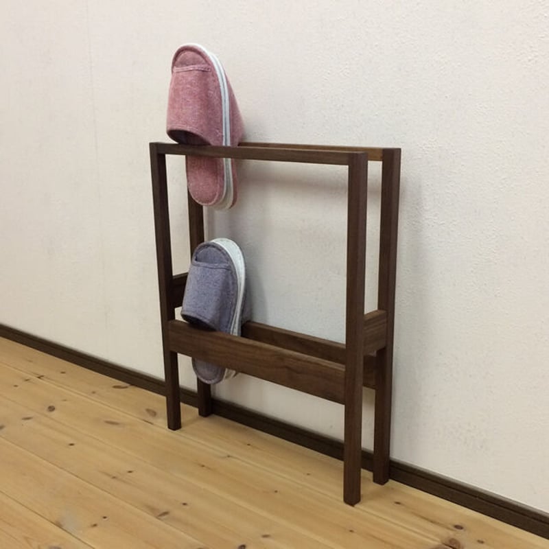 ウォールナット材の2段スリッパラック | MUKU屋
