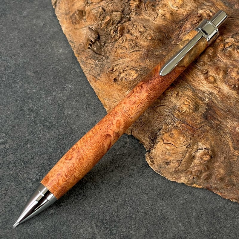 88花梨瘤紅白　木製シャーペン　最強低重心　真鍮 一点もの！【花梨瘤紅白】 木軸シャープペンシル UMA12