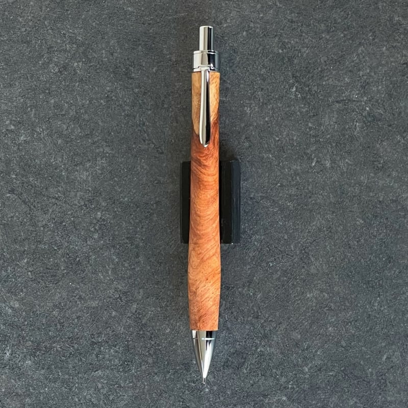 花梨瘤紅白 / UMA12 木軸シャープペンシル (SN_420622)【一点もの