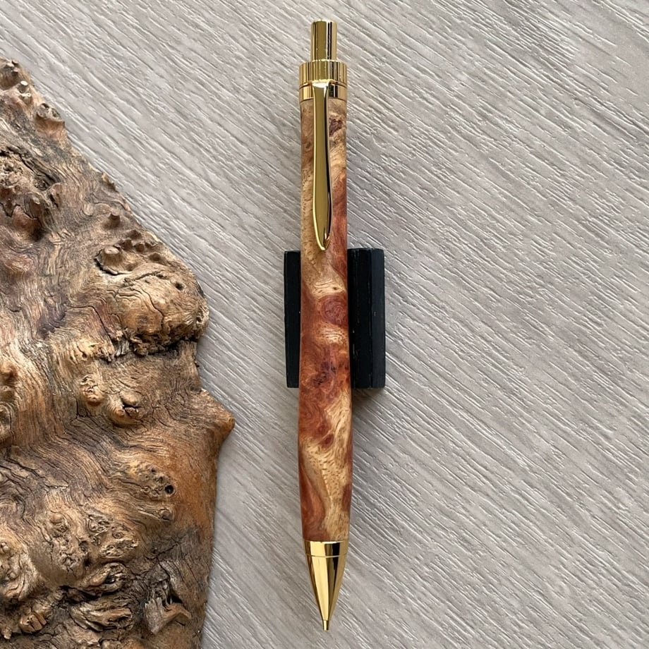 69cbb56510a49259573bb3dd