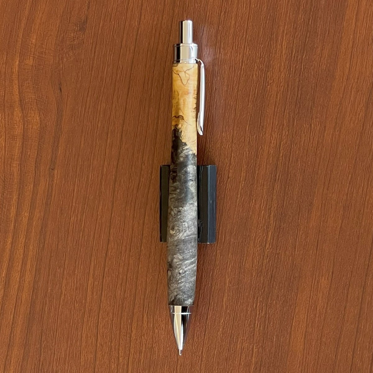 バックアイバール・Buckeye Burl / UMA15 木軸シャープペンシル (SN_42