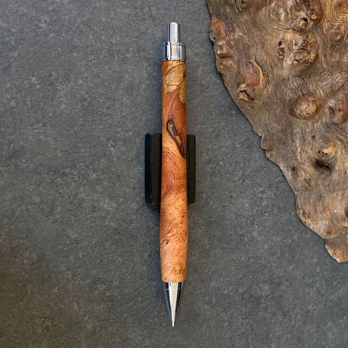 花梨瘤紅白 / UMA12 木軸シャープペンシル (520105) 【一点もの