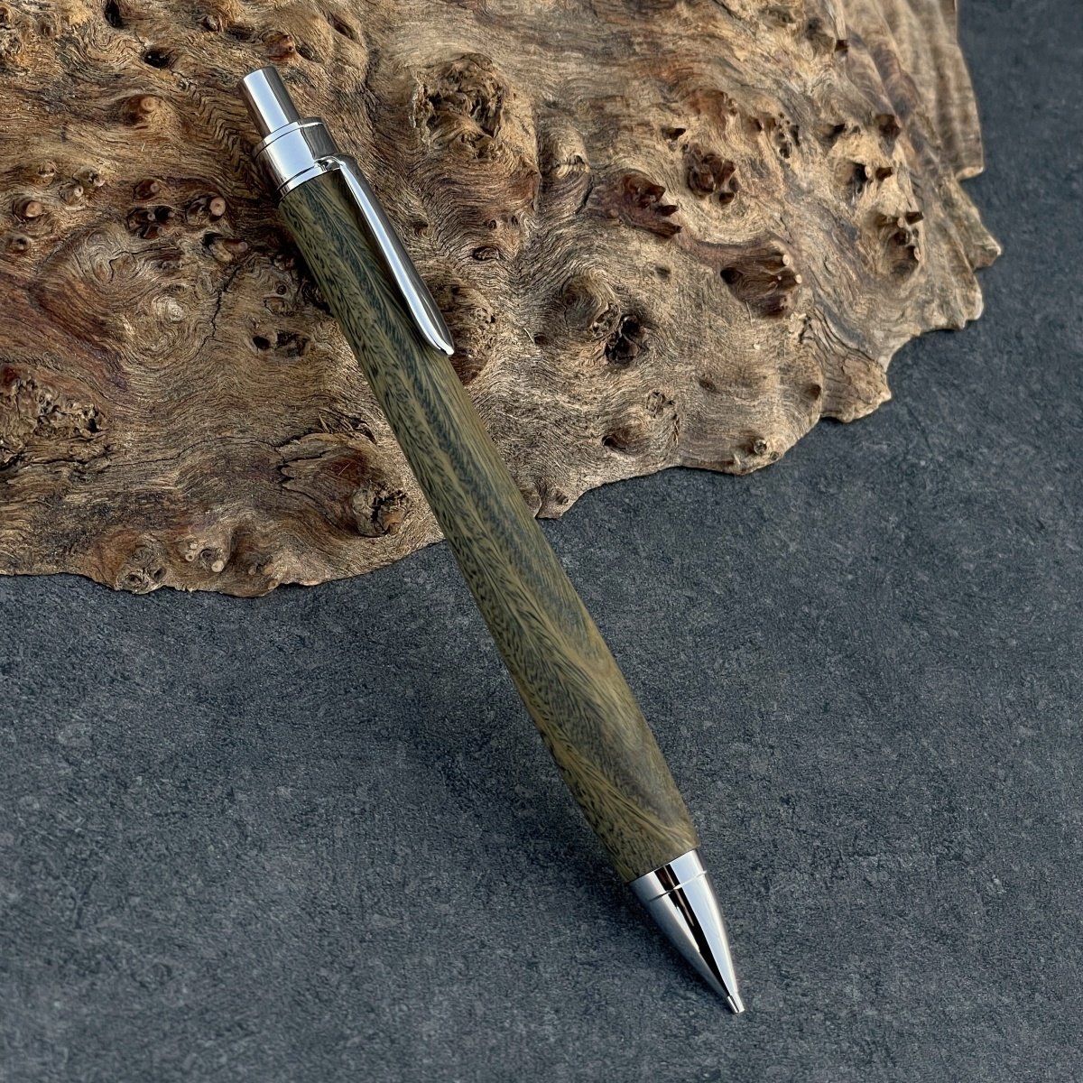 ⑰Aハンドメイド木軸シャーペンパロサント