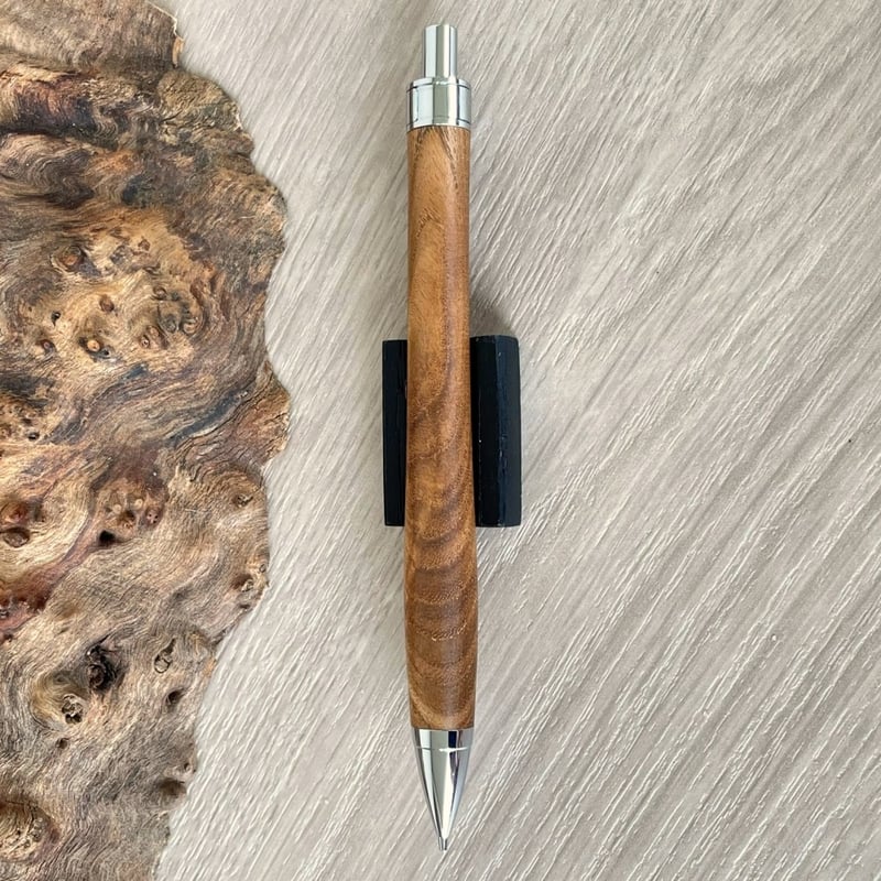 桑（くわ）/ UMA 木軸シャープペンシル 【一点もの！509132