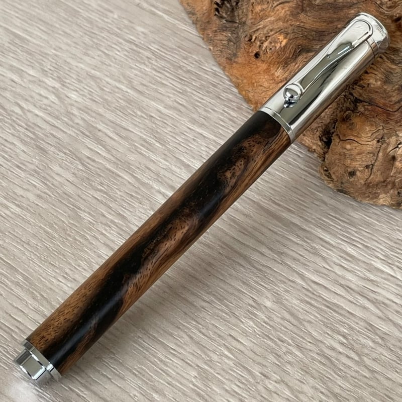 黒柿 / Cam 木軸万年筆 マグネットキャップ式【一点もの！508222