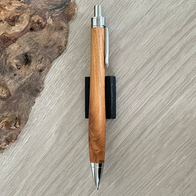 桑（くわ）/ UMA 木軸シャープペンシル 【一点もの！509134