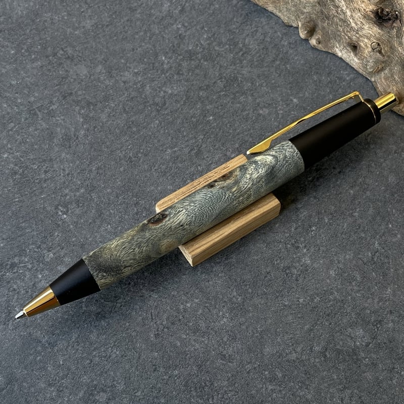 BLACKスタビライズドウッド・ポプラ瘤杢 / 新感覚の木軸ペン MP&BP