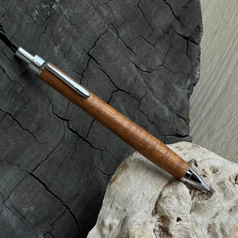 ハワイアンコアカーリー / UMA17 木軸シャープペンシル (52052714