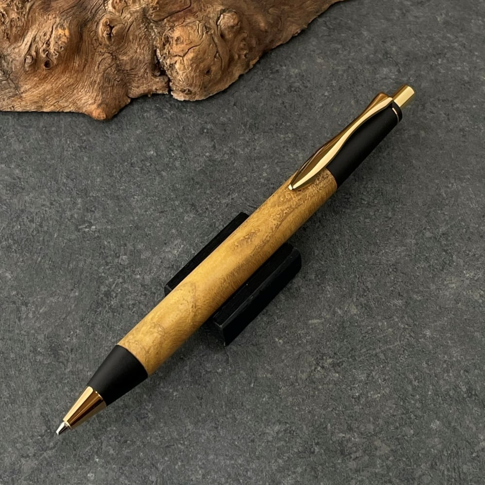 桑・クワ / SINPEN / 2つの内部機構を持つ新感覚の木軸ペン【約23g