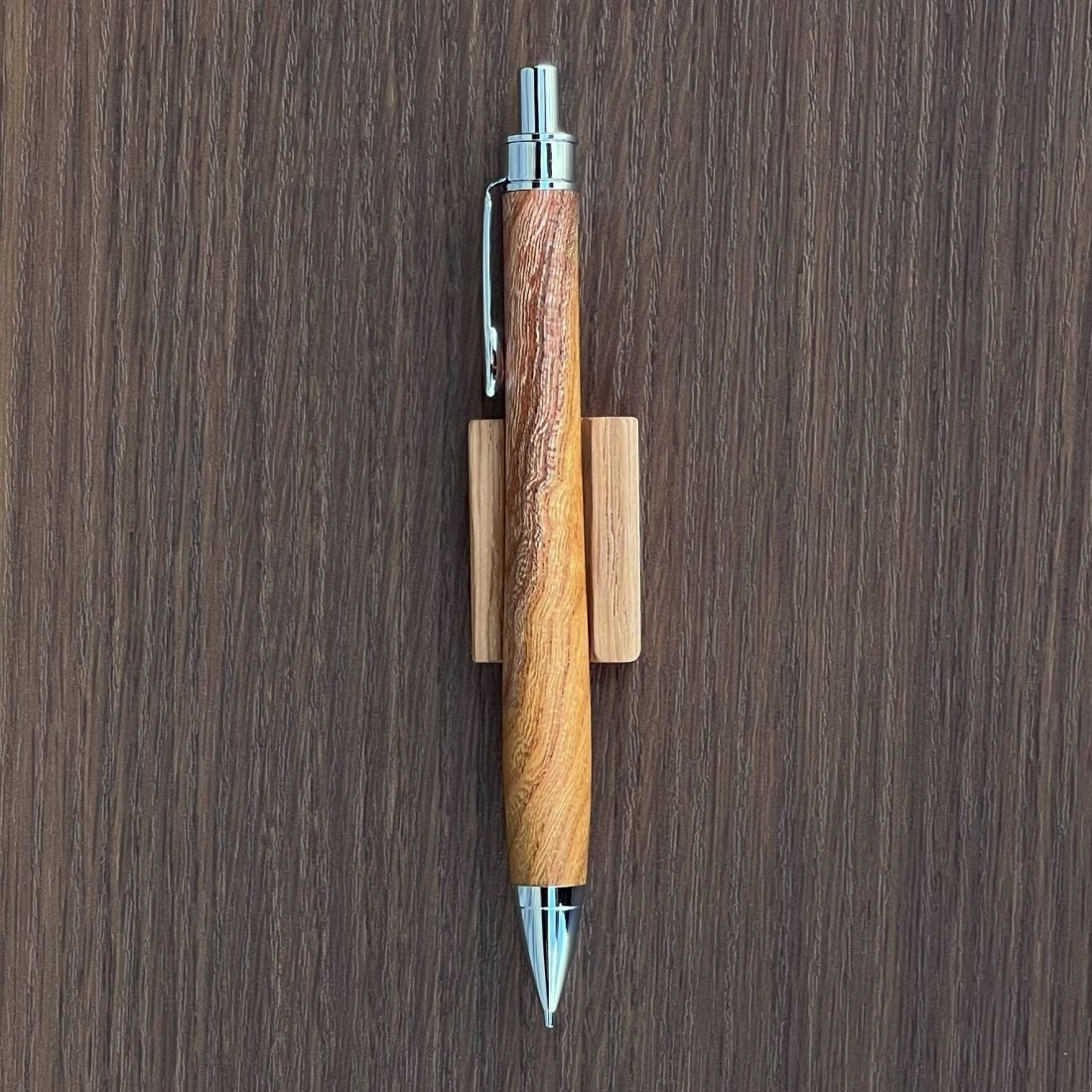 ハンドメイド 木軸ボールペン 屋久杉 0.5mm ウッドペン 屋久杉工房京