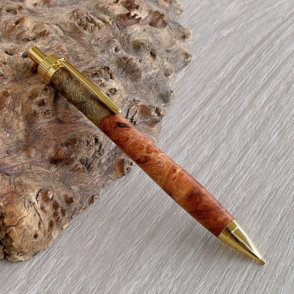 花梨瘤紅白 トリコロール / UMA 木軸シャープペンシル/ゴールド金具