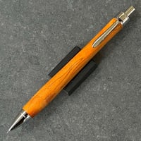 一点もの！【花梨瘤紅白】 木軸シャープペンシル UMA12