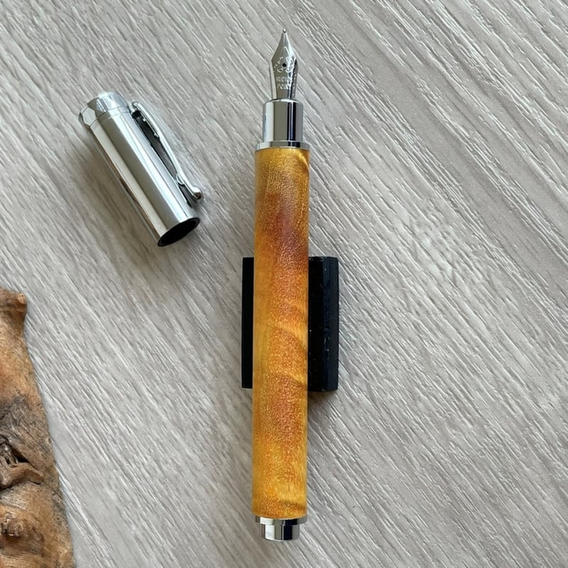 GOLDスタビライズドウッド・ポプラ瘤杢 / Cam 木軸万年筆 508223