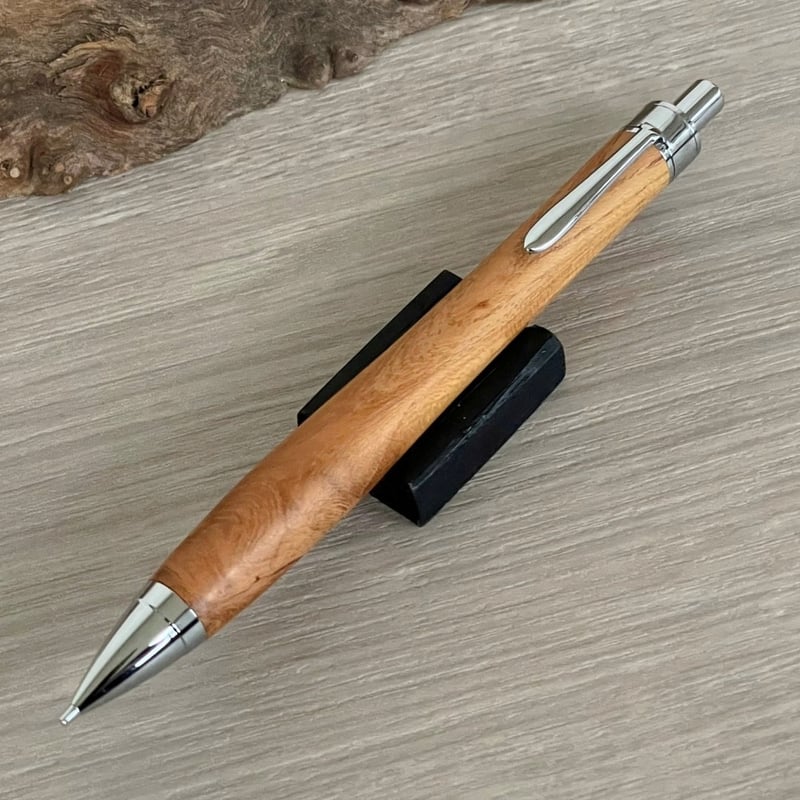 桑（くわ）/ UMA 木軸シャープペンシル 【一点もの！509134