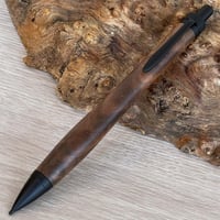 木製ボールペン（楠の木・瘤杢）パトリオット | MUKU屋