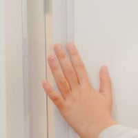 ドアへの指挟み防止器具【はさマンモス】賃貸用タイプ　135ｃｍ　表うらセット