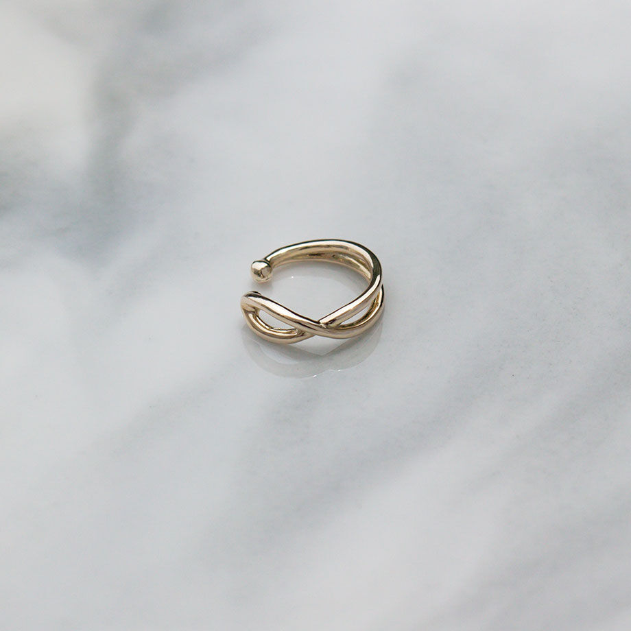 Op.7 Aura K10 イヤーカフ | 1 by 4 jewelry