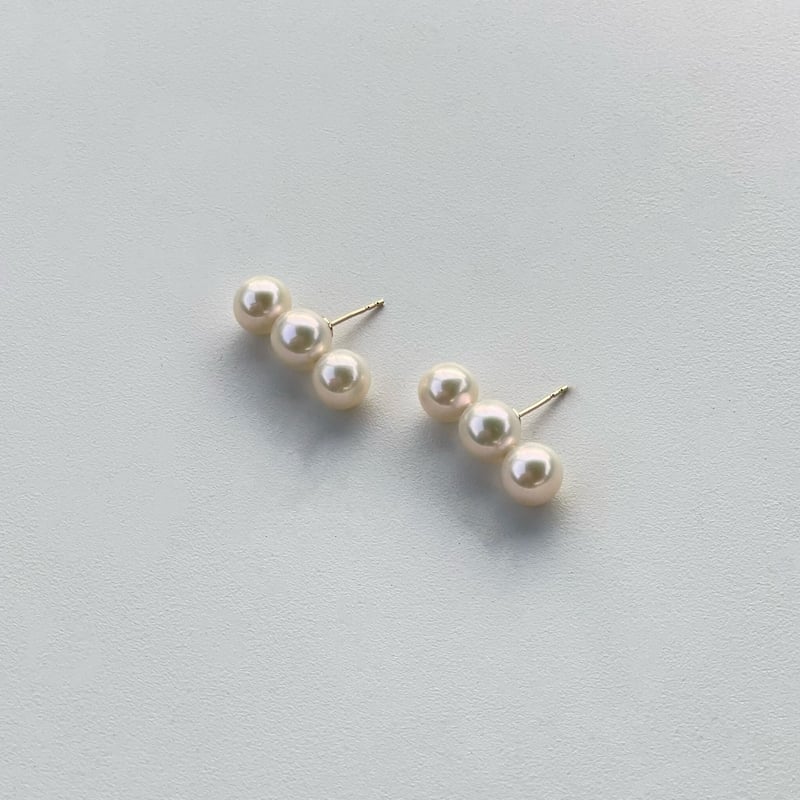 3連パールピアス Op.51 perla 3連パールピアス | 1 by 4 jewelry