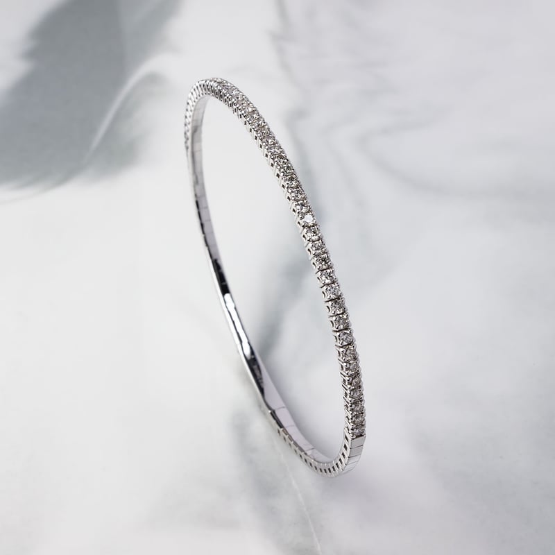 天然ダイヤモンド　バングル　円周16センチ Op.62 precious ダイヤモンドバングル | 1 by 4 jewelry