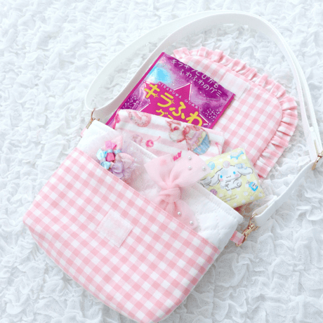 【完成品】イニシャル刺繍キッズポシェット