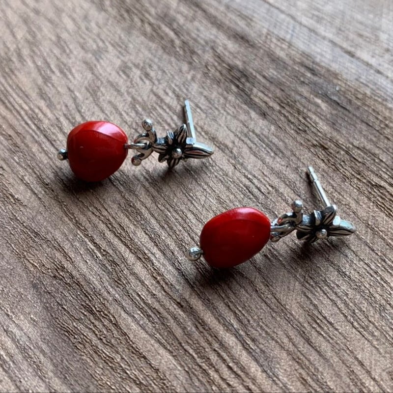 小笠原 木の実 ゆらゆら ピアス オリジナルデザイン | 小笠原から 公式